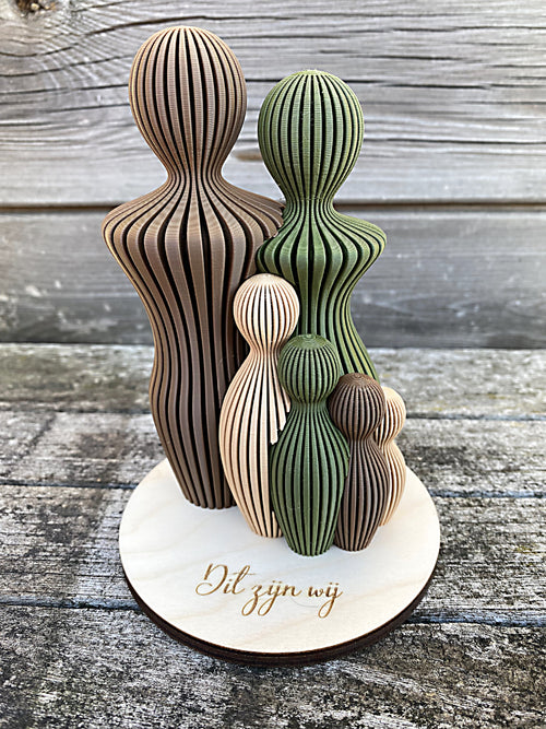 3D gezinnetje met 1 tot 4 kinderen front view