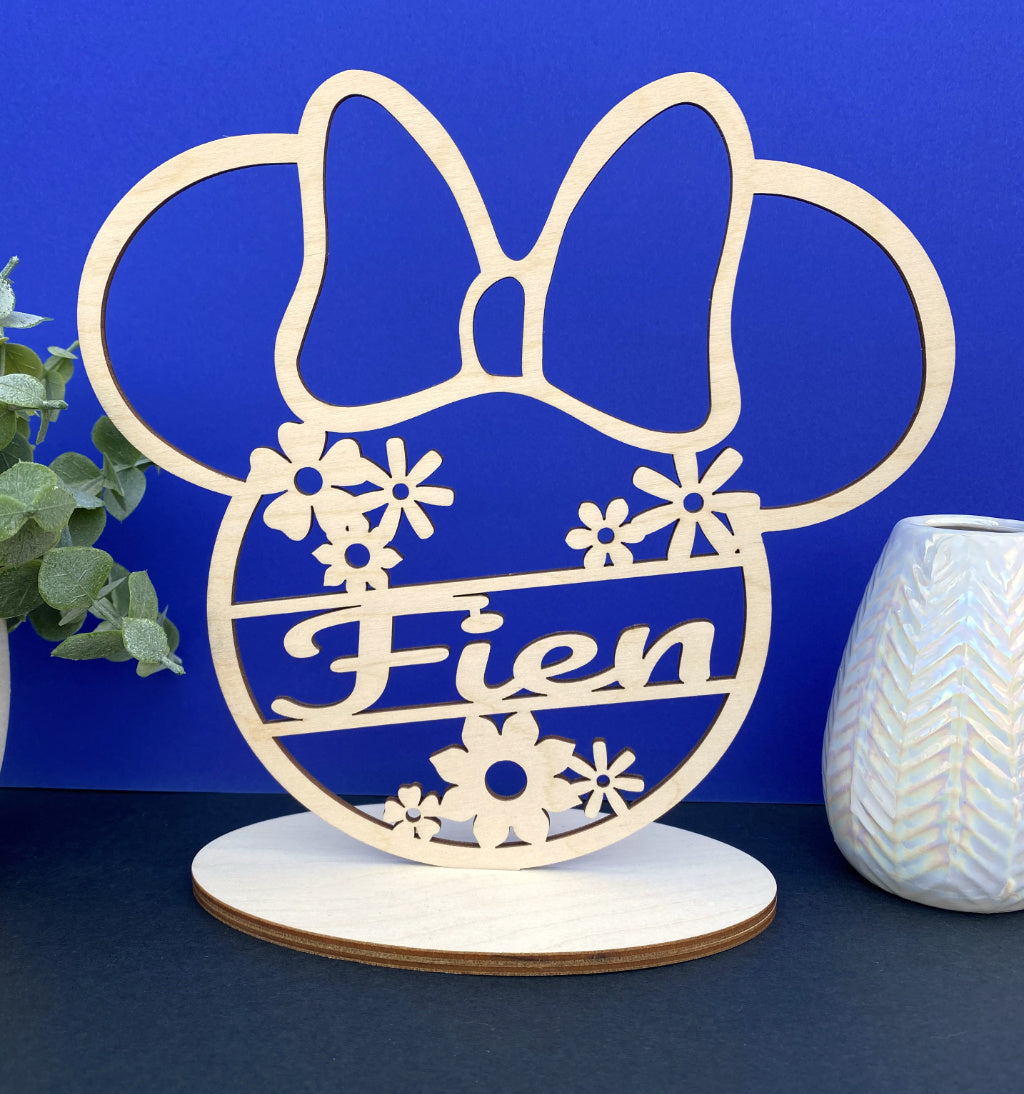 Mickey of Minie met naam in staander detail