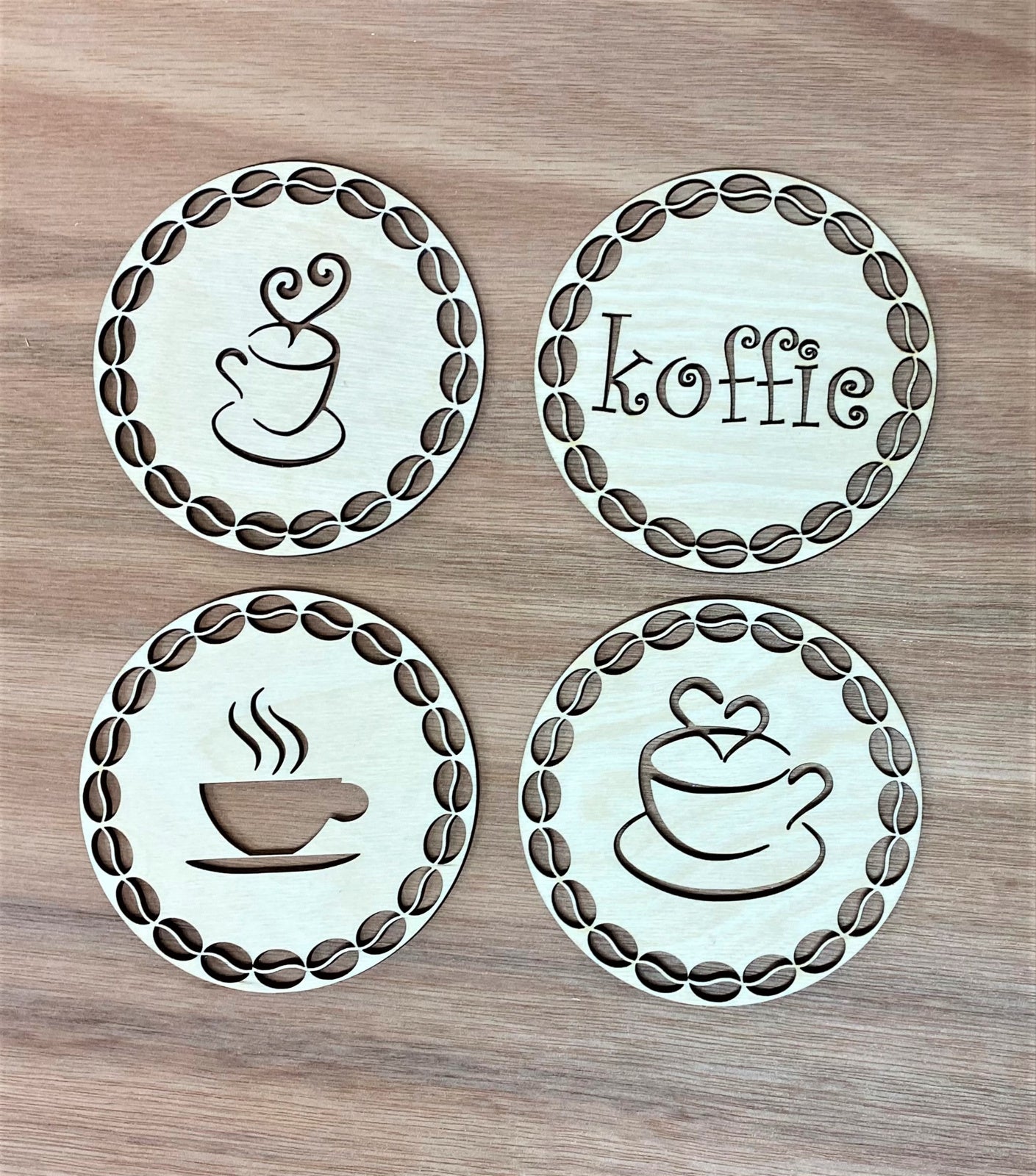 houten onderzetters set van 4 koffiethee detail